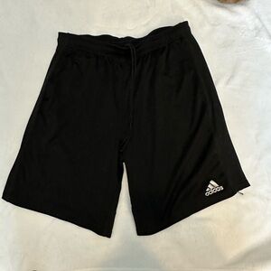Men’s adidas basketball shorts XL